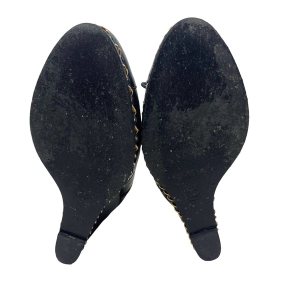 Chanel CC Logo Wedge Ankle Boots Gold Chain Black Size 39.5 - Picture 7 of 12